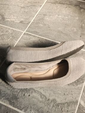 Lands End Beige Knit Slip-On Ballet Flats Size 41